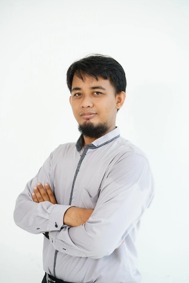 Rizmoon Nurul Zulkarnaen, S.Hut., M.Si