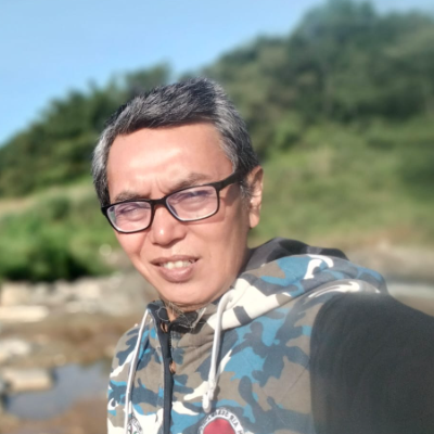 Iman Sukarya Sarkowi 